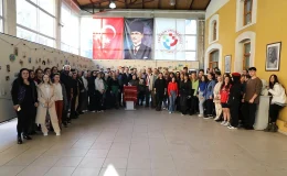 Akçaabat Belediye Başkanı Gençlik Buluşmalarında Trabzon Üniversitesi Güzel Sanatlar Fakültesi Öğrencileriyle Bir Araya Geldi