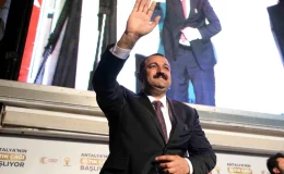 Cumhur İttifakı Kepez Belediye Başkan Adayı Rıza Sümer, Mahalle Ziyaretlerini Sürdürüyor