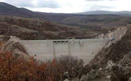 Tarım ve Orman Bakanı Yumaklı, Kızlaryolu Barajı’nda incelemelerde bulundu