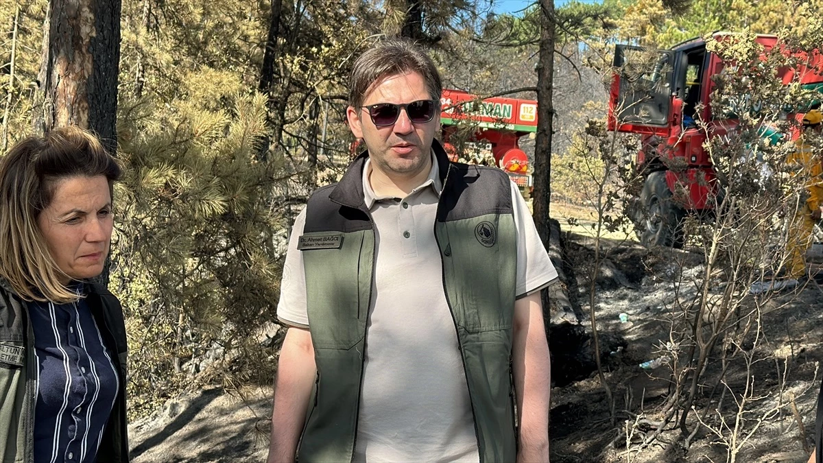 Karabük’teki Orman Yangınında Soğutma Çalışmaları Devam Ediyor