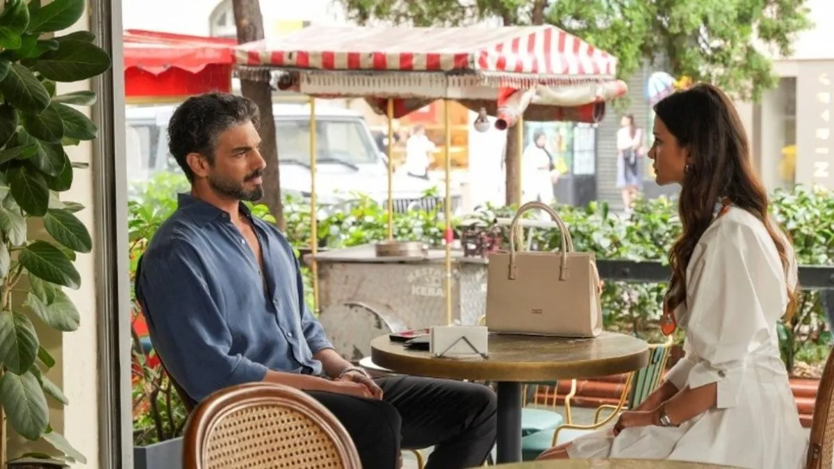 ‘Karadut’ ilk bölüm tekrarıyla bugün ATV ekranlarına geldi! İşte Karadut’un hikayesi ve oyuncuları!