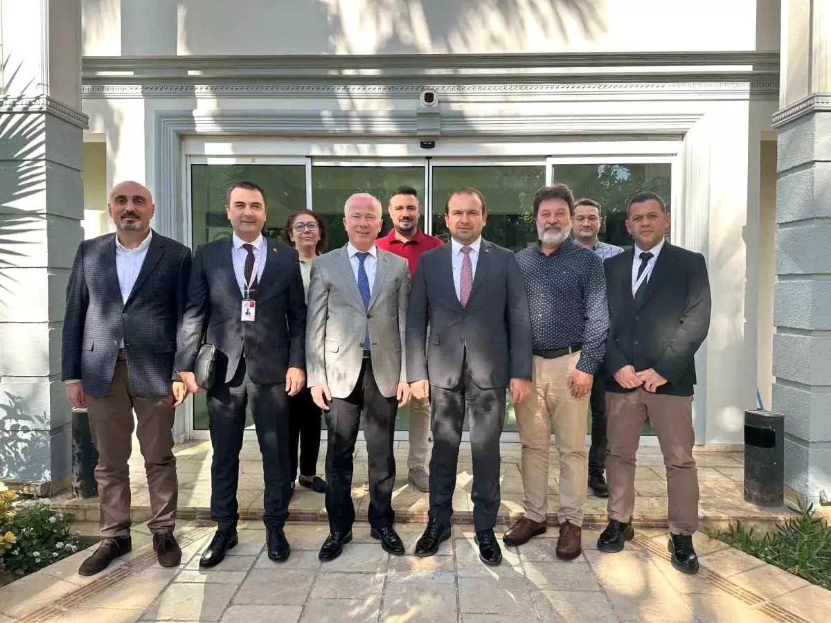 İl Sağlık Müdürü’nden Eczacı Odası’na Ziyaret