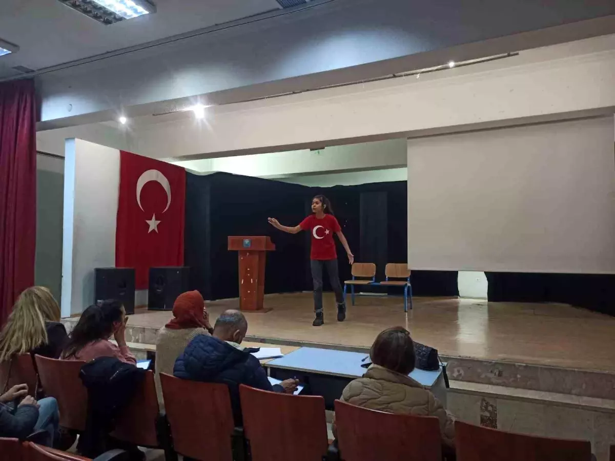 Köyceğiz’de İstiklal Marşı’nı Güzel Okuma Yarışması Gerçekleşti