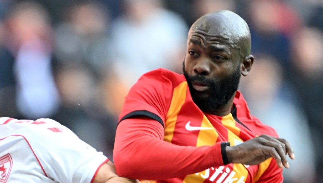 Takım arkadaşına tokat atan Bahoken’e 3 maç men cezası