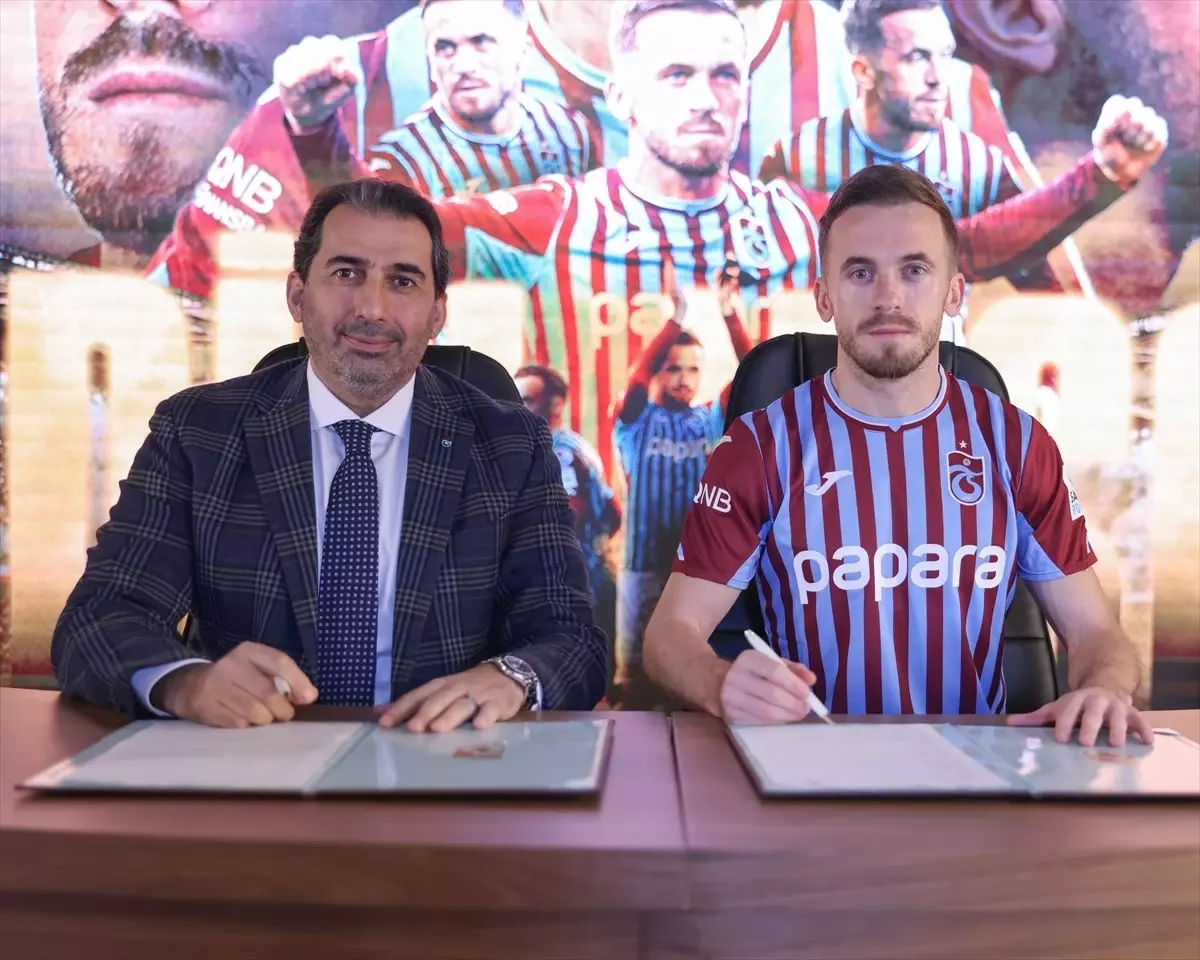 Trabzonspor’da Edin Visca İmza Töreni