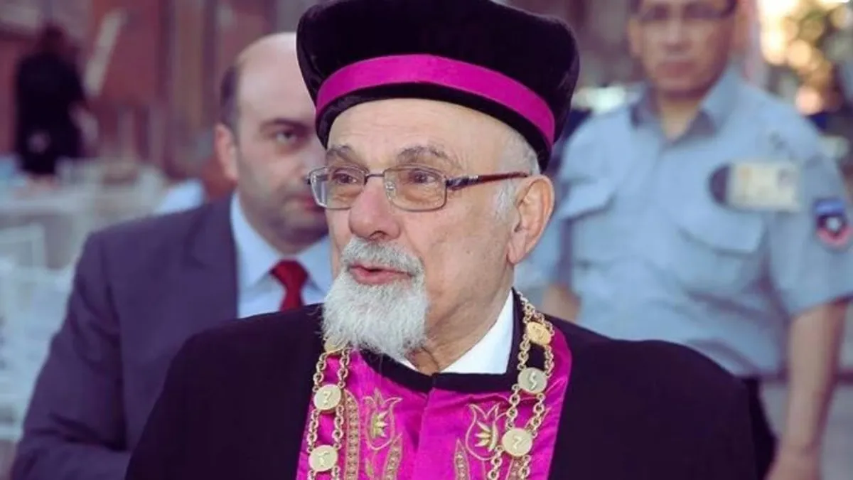 Türkiye Hahambaşısı İsak Haleva son yolculuğuna uğurlanıyor