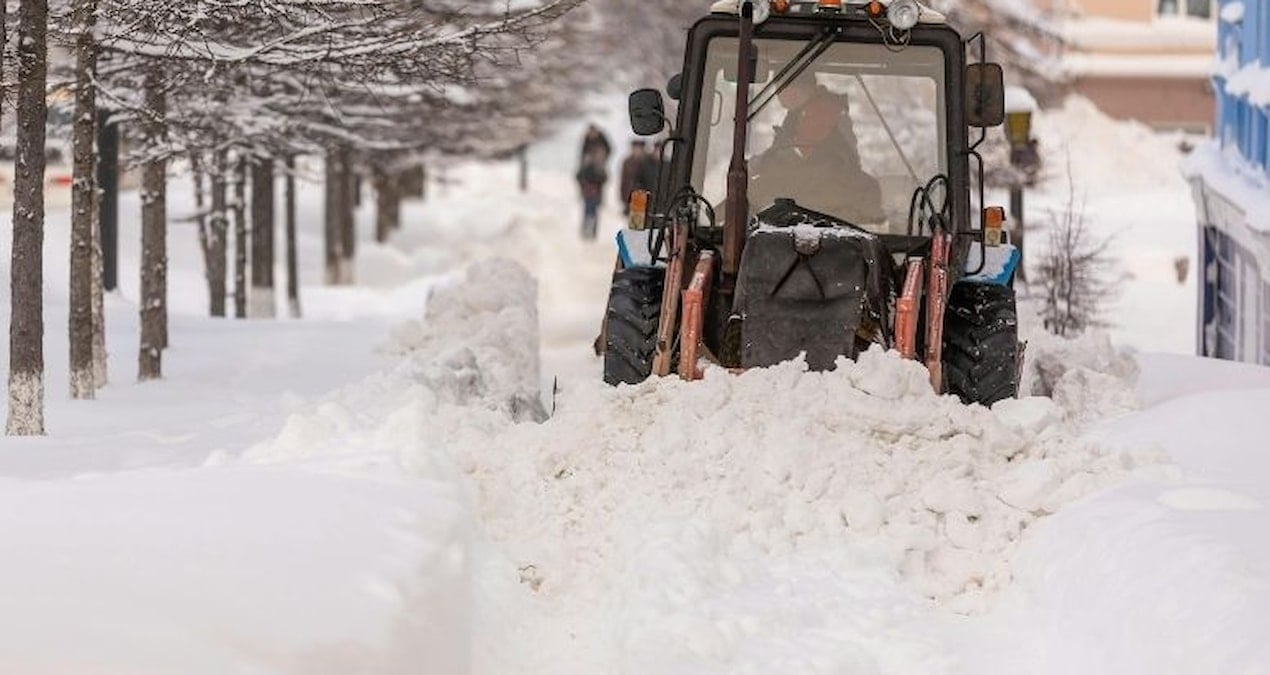 Adıyaman’da kar etkisini artırdı, 16 köy yolu ulaşıma kapandı