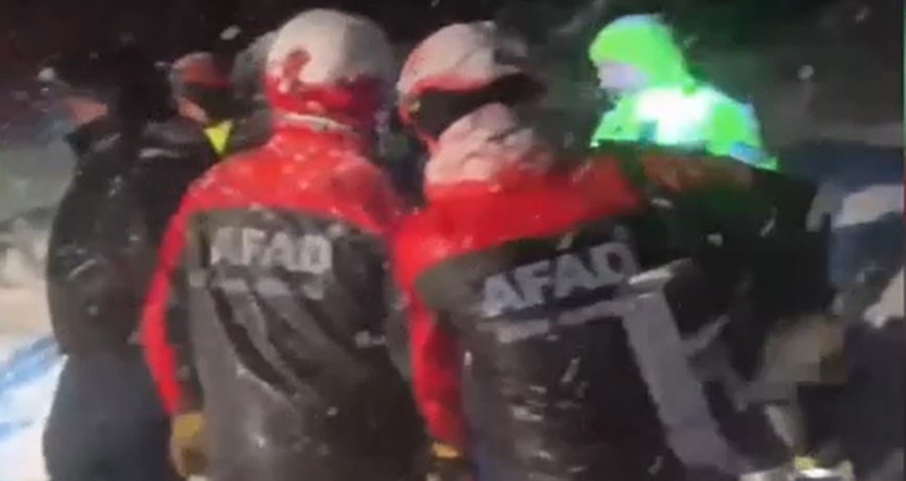 Ahır çöktü, 50 küçükbaş hayvan öldü