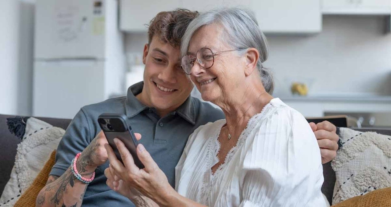 Yaşlı insanların kibar bulduğu, ancak genç nesillerin genellikle pasif-agresif olarak algıladığı 3 şey